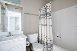 Hårtørrer, håndklæder