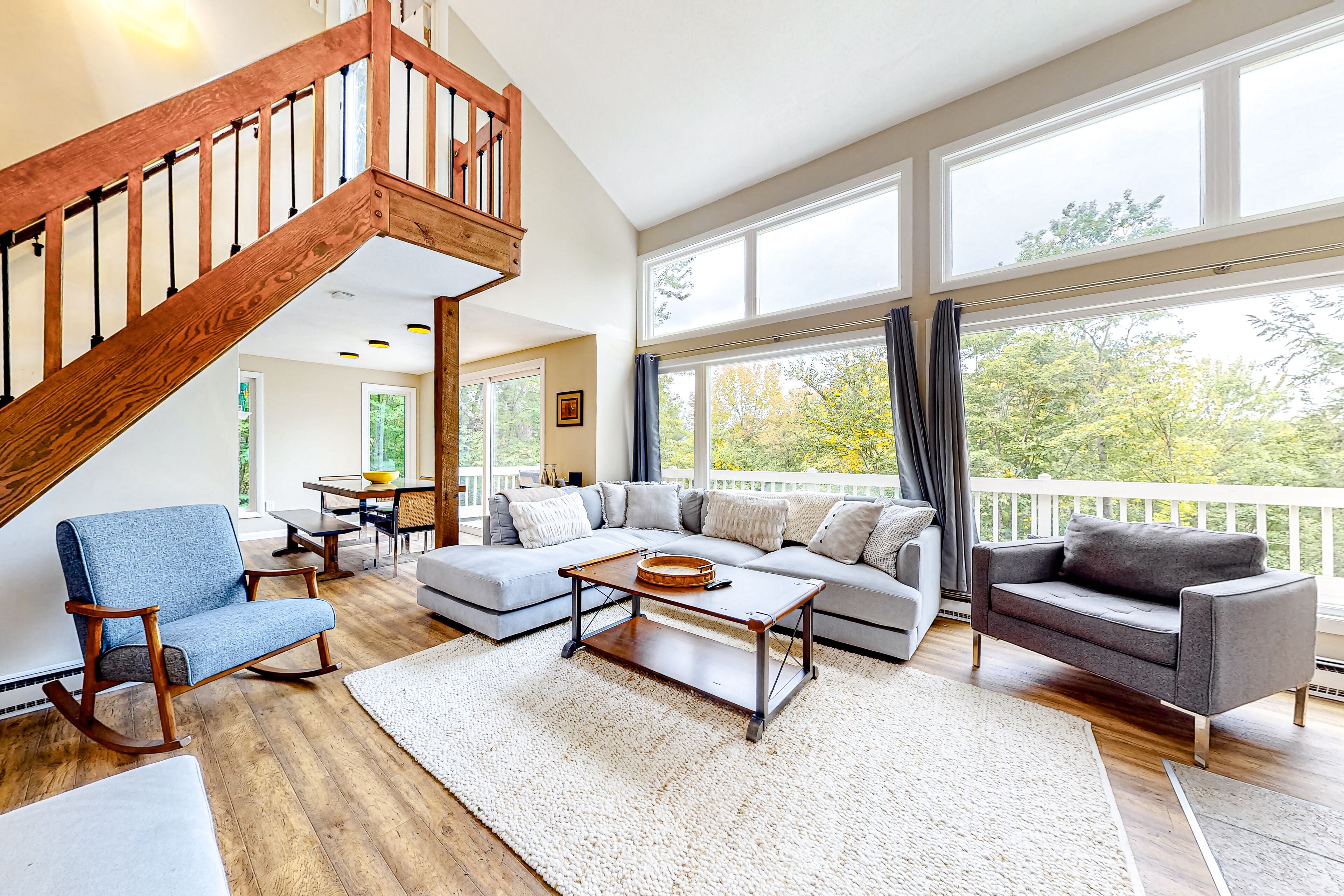 Roomy mountain retreat with decks, grill, & pool/tennis access - walk to skiing