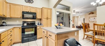 Stunning home with mountain views, pool, fast WiFi, central AC & W/D