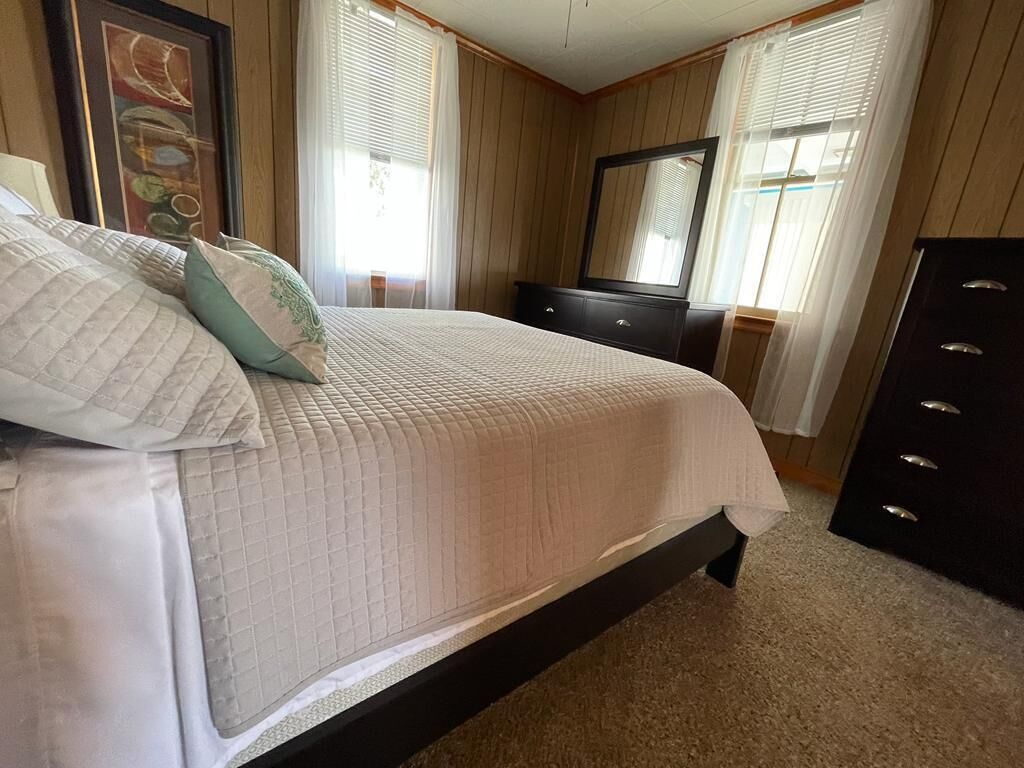 Cozy Virginia Potomac Riverfront Cottage