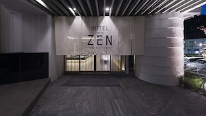 入口