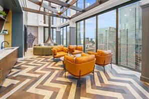 Interior - Lovely First Hill 1BR w/ Gym & Coworking, by Blueground (Seattle)