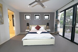 7 bedrooms, Select Comfort beds, individually decorated
