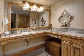 Secadora de cabello y toallas 