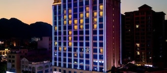 Vienna International Hotel (Du'an Station)