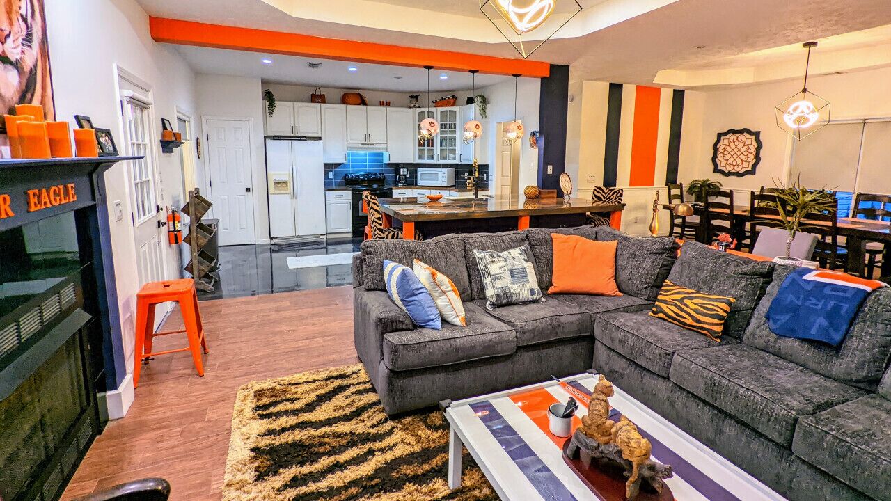 Auburn Tiger Alumni Retreat on 20 acres