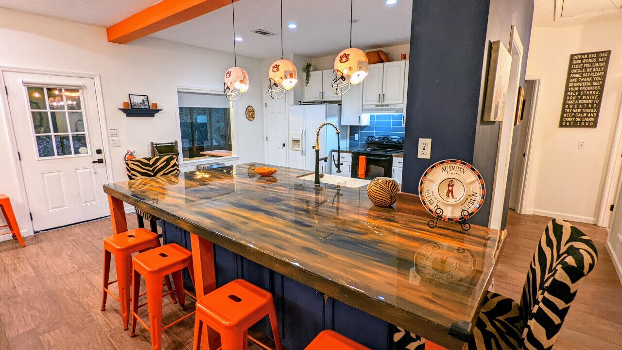 Auburn Tiger Alumni Retreat on 20 acres