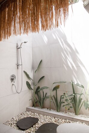 Vila Superior | Kamar mandi | Shower, perlengkapan mandi gratis, pengering rambut, dan jubah mandi