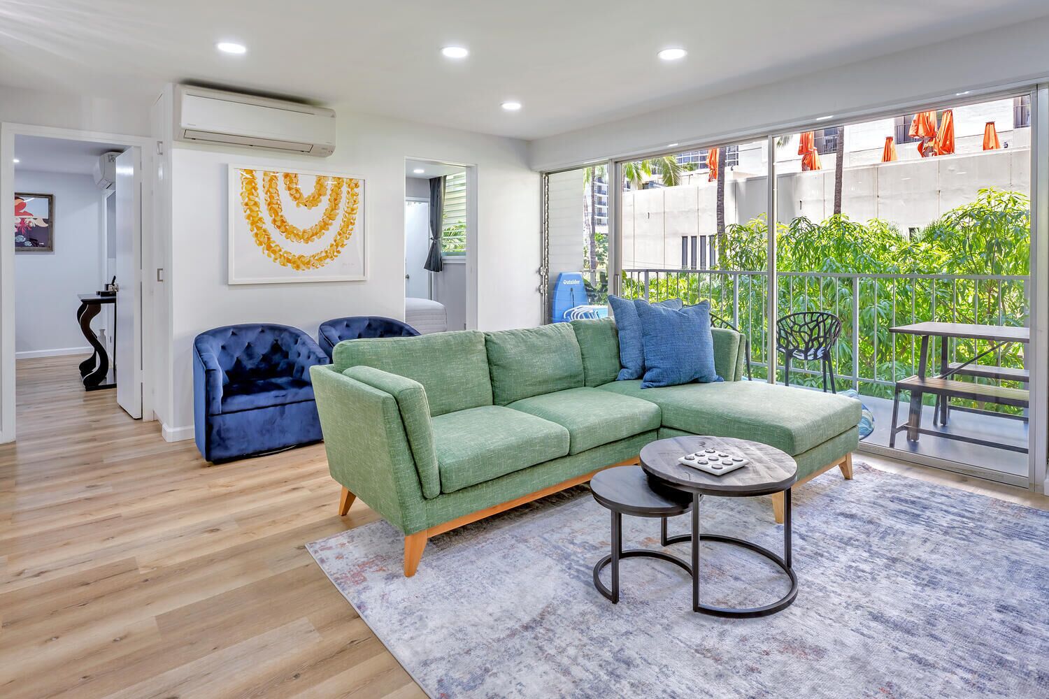 Take-it-easy Waikīkī Beach Condo