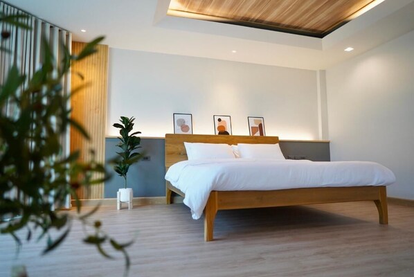 4 bedrooms, desk, iron/ironing board, free WiFi - Lapin No.8 (Stay privacy in whole cozy apartment) (Mueang Chiang Mai)