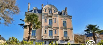 Château de la Roche 11-12 pers, charme historique, confort inclus