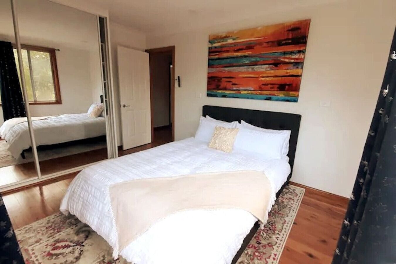 3 makuuhuonetta, silitysrauta/-lauta, Wi-Fi, vuodevaatteet