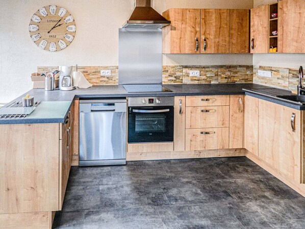 Fridge, microwave, dishwasher
