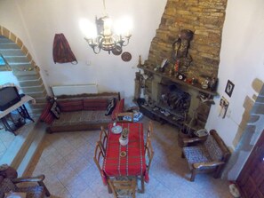 Villa | Área de sala de estar | Televisión 