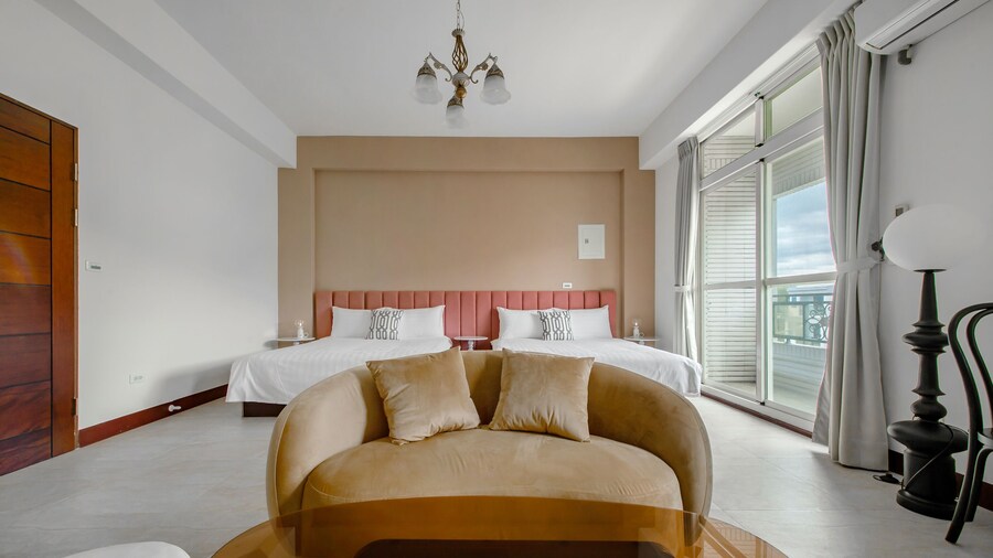 Taitung Knock Knock Smart Stay