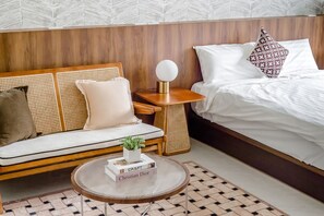 ห้องซูพีเรียดับเบิล, ระเบียง | โต๊ะทำงาน, Wi-Fi ฟรี, ผ้าปูที่นอน