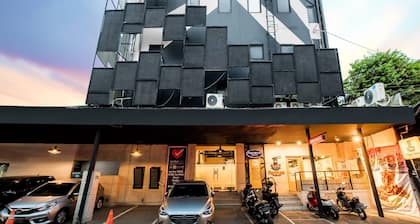 Infiniti Hotel