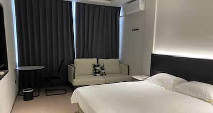 Chenxin Business Hotel