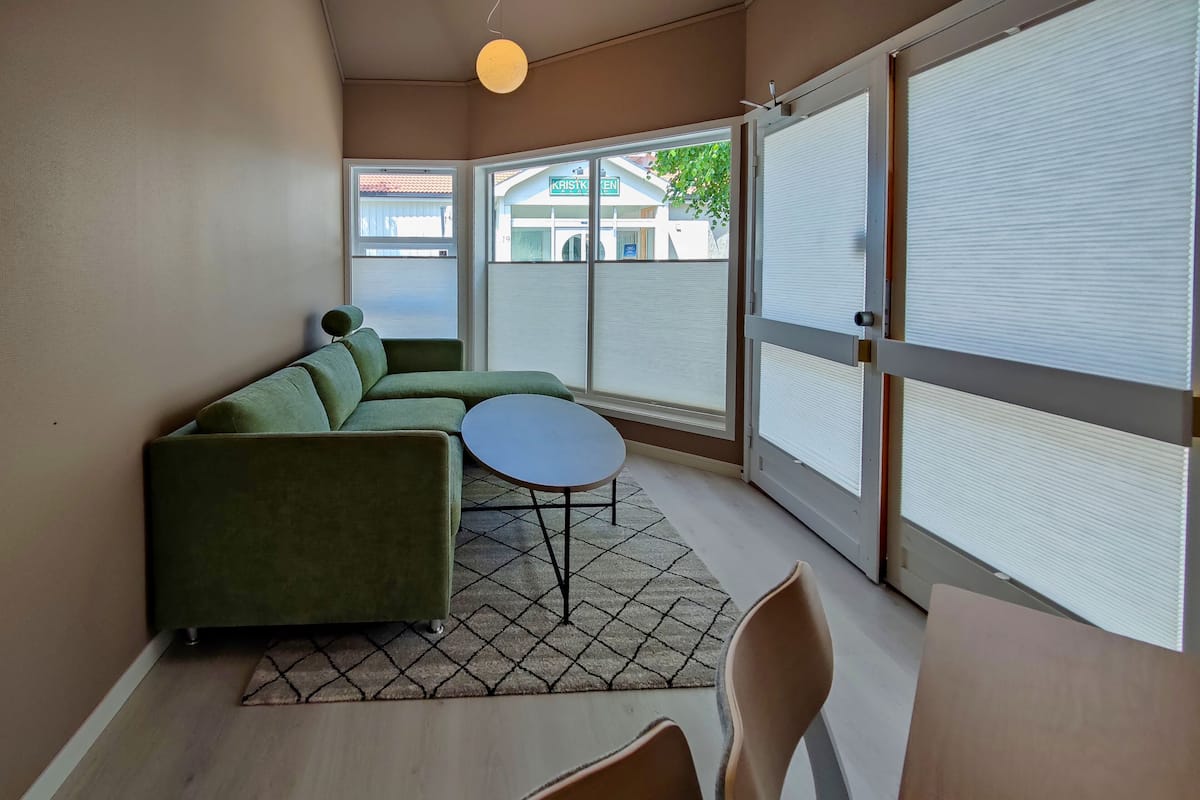 Apartment | 3 bilik tidur, meja, ruang kerja komputer riba, Wi-fi percuma