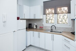 公寓 | 私人厨房 | 大冰箱、微波炉、炉灶、茶具/咖啡用具