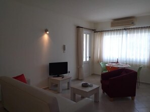 Apart Daire | Oturma odası