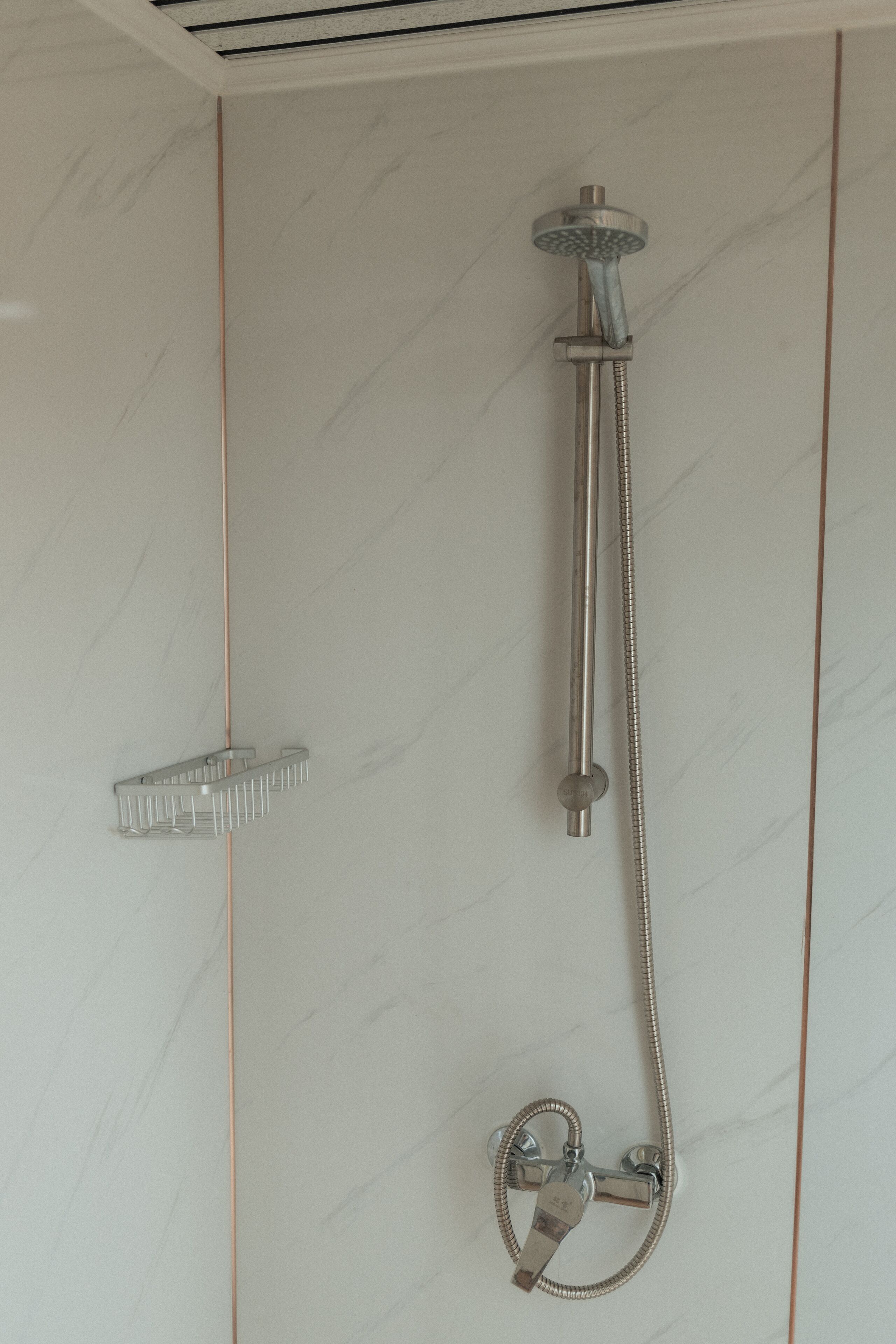 Cabin | Bathroom | Shower, towels