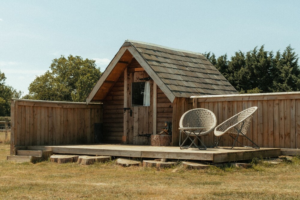 Glamping at the Retreat Wiltshire is Rural Bliss