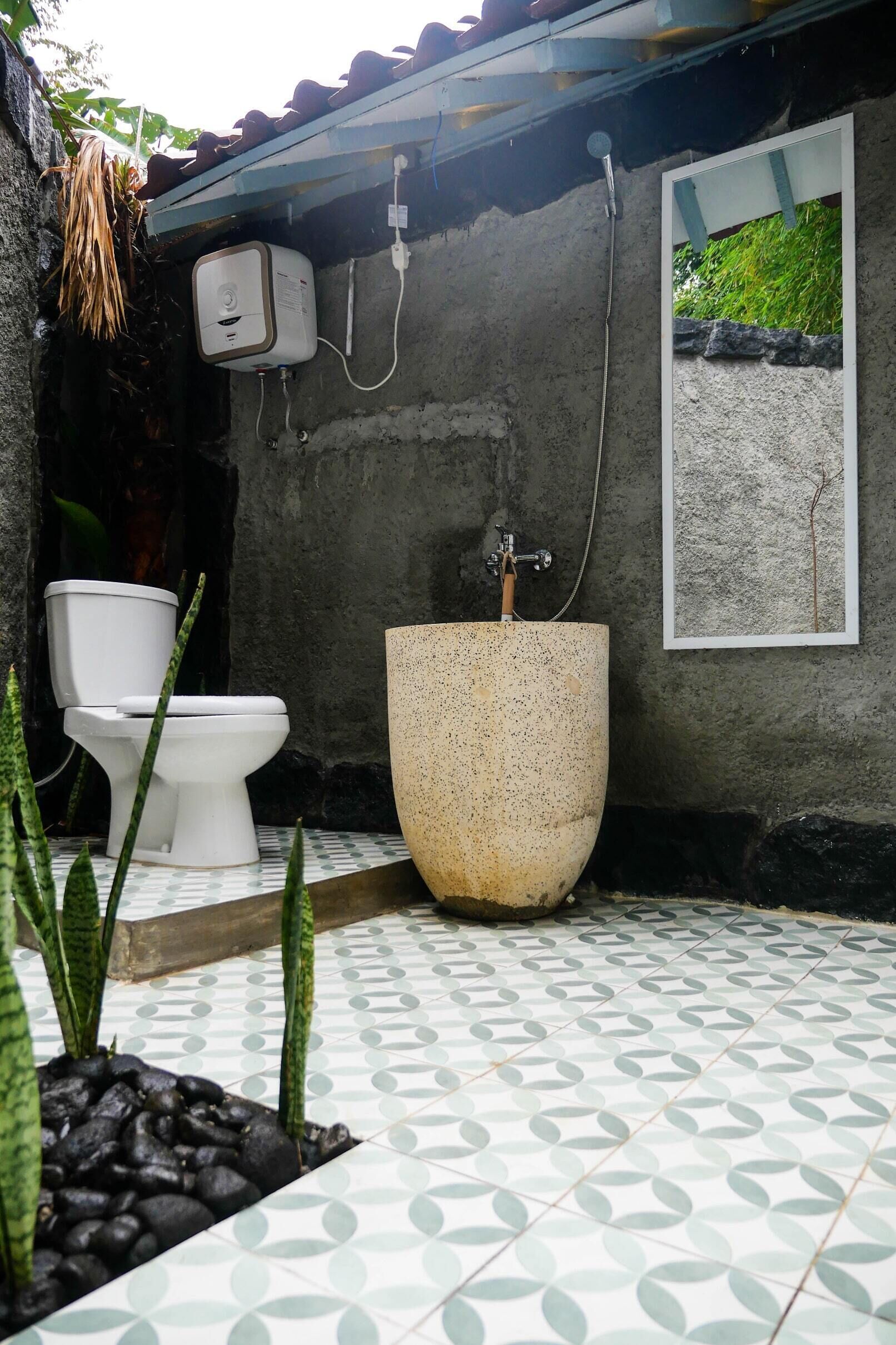 Java House by Kamar Tamu