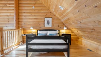 4 bedrooms, travel crib, free WiFi, bed sheets