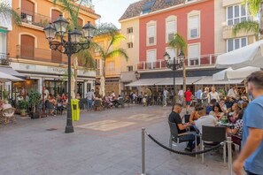 Outdoor dining - Central flat with pool by Costarentals - Ref 171 (Fuengirola)