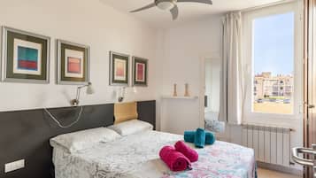 3 chambres, fer et planche Ă repasser, Wi-Fi gratuit, draps fournis