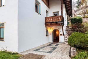 Dettaglio esterni