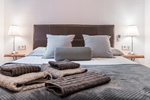 1 chambre, fer et planche à repasser, Wi-Fi gratuit, draps fournis