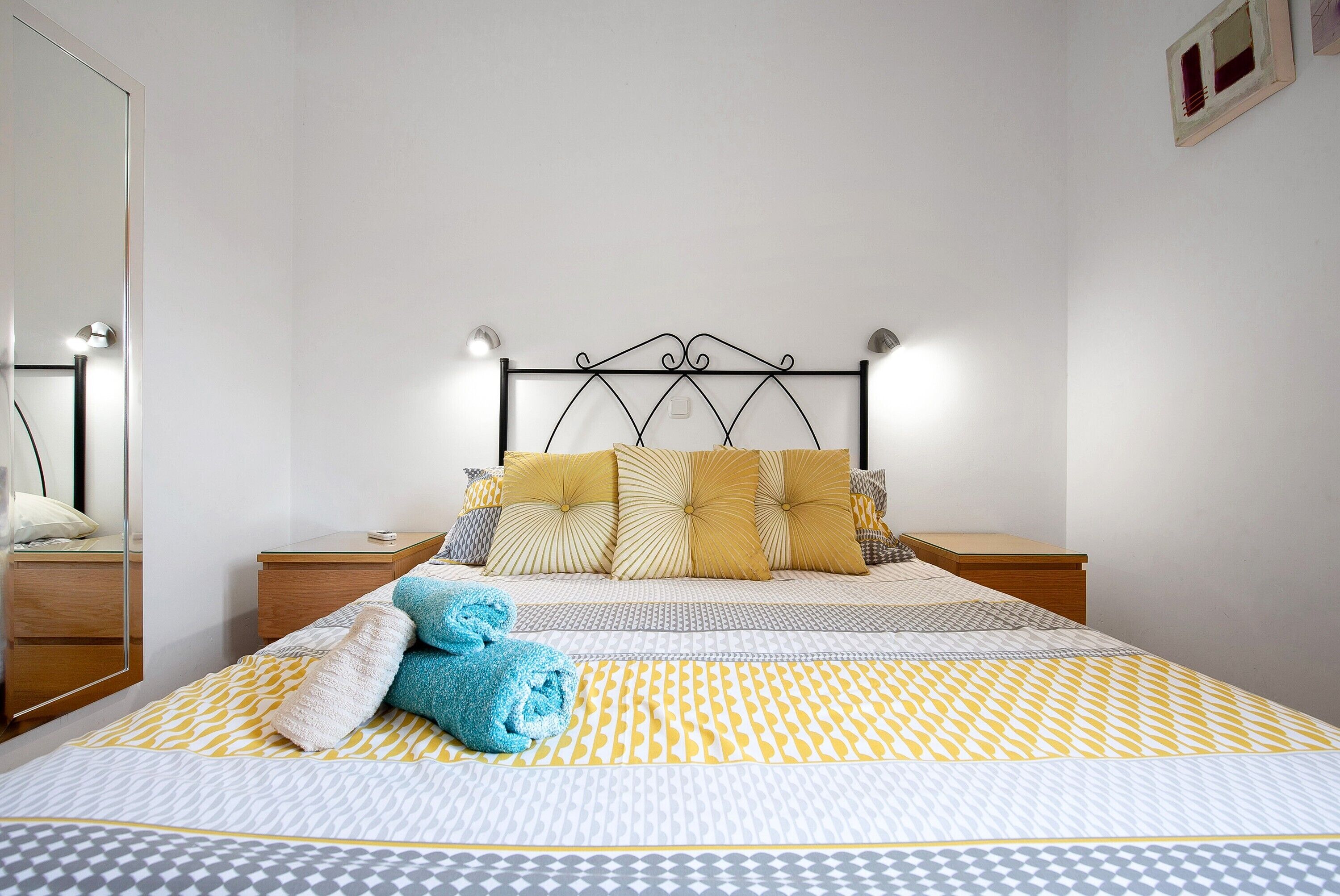 3 quartos, ferros/tábuas de passar roupa, Wi-Fi de cortesia