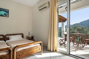 1 bedroom, free WiFi, bed sheets