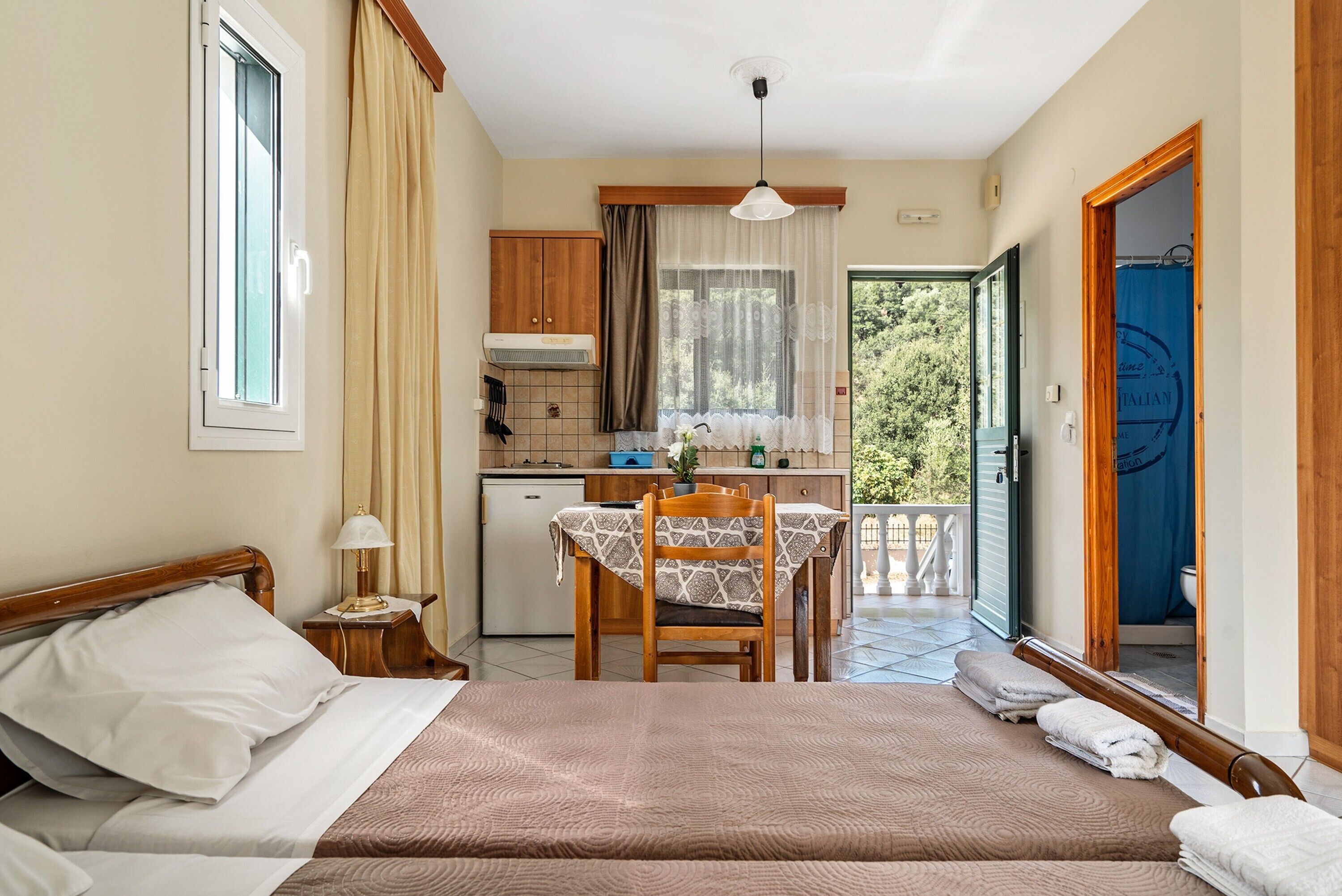 1 bedroom, free WiFi, bed sheets