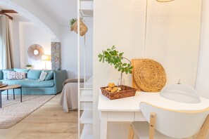 1 slaapkamer, een bureau, een strijkplank/strijkijzer, gratis wifi