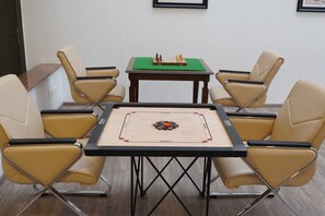 Spielezimmer