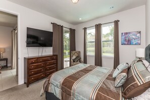 6 bedrooms, iron/ironing board, free WiFi, bed sheets