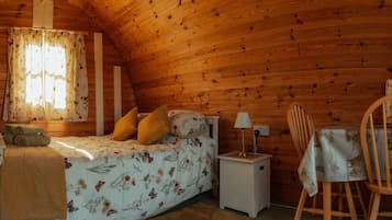 Cabin | 1 bedroom, bed sheets