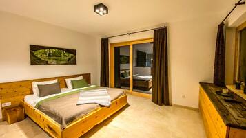 5 makuuhuonetta, vauvan matkasänky, ilmainen Wi-Fi, vuodevaatteet