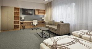 Desk, laptop workspace, free WiFi, bed sheets - BELLEVUE Boardinghouse (Lichtenfels)