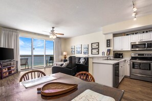 Interior - December Holidays open! Quiet, West End PCB! (Panama City Beach)