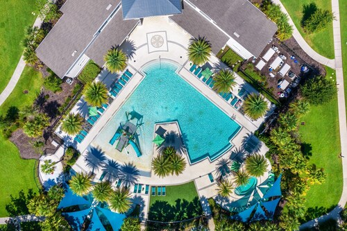 12Bed Vacation Mansion For 30Guests. Prime Disney Location, Amazing Value!