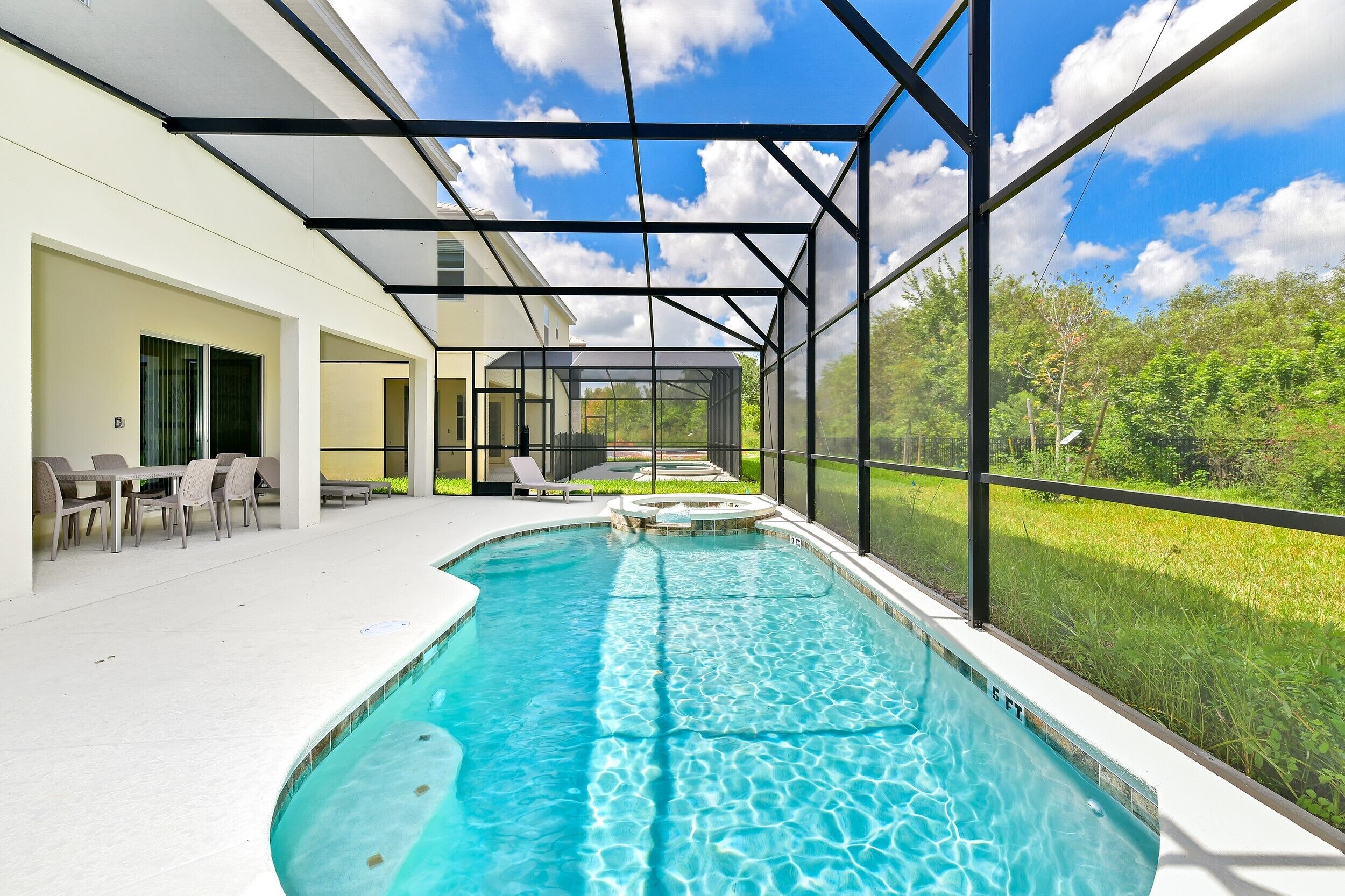 Your Vacation Mansion! The Ultimate Getaway for 30 guests. 2024 Discounts!
