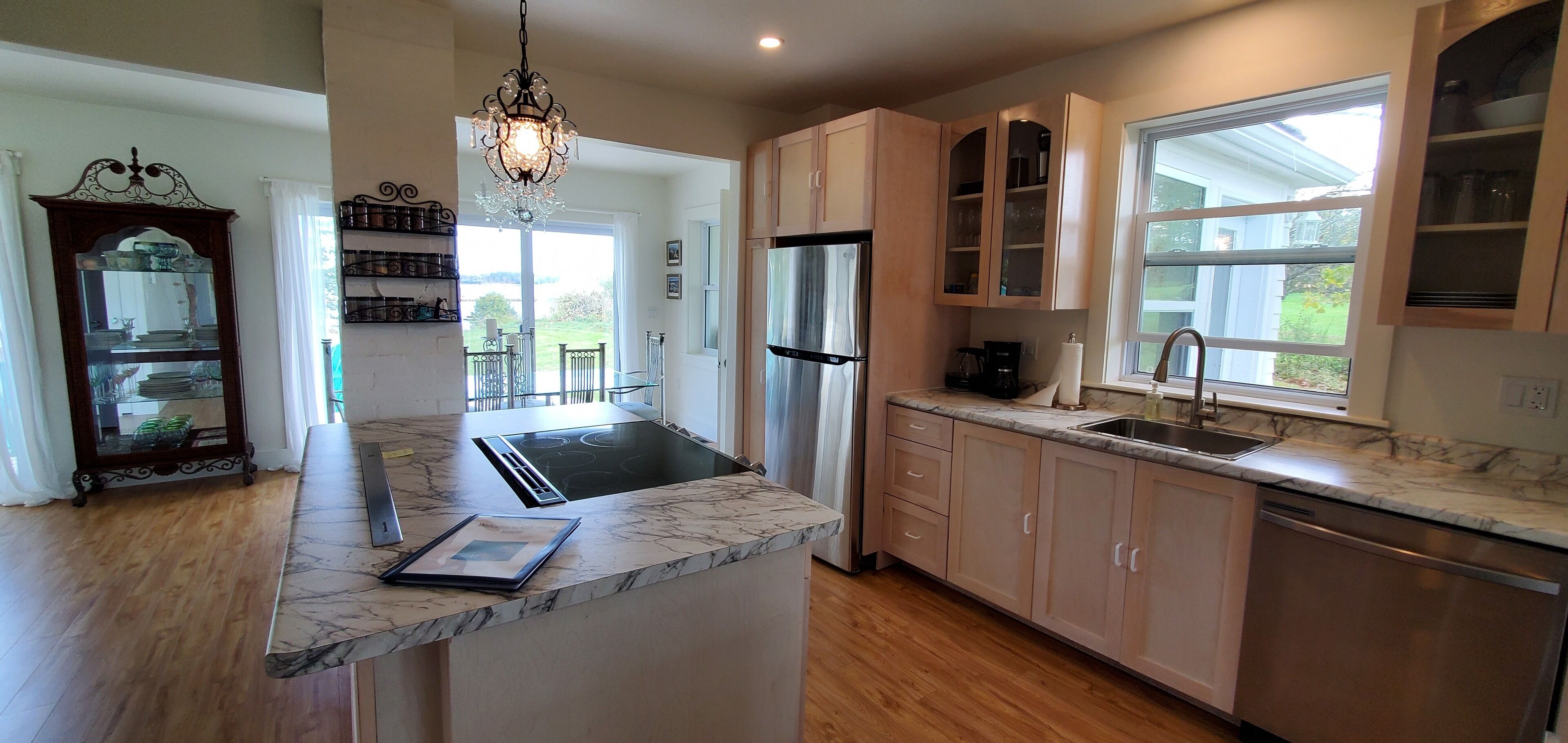 Attention Curse of Oak Island fans!