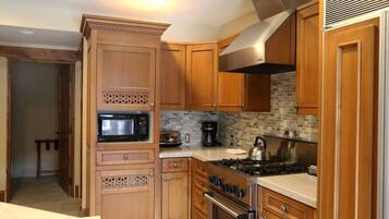 Studio | Private kitchen