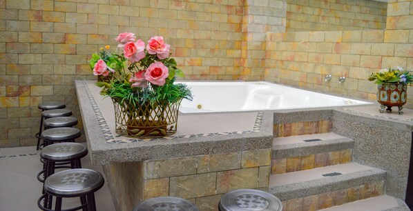 Espace de soins pour les couples, soins corporels, soins d'aromathérapie