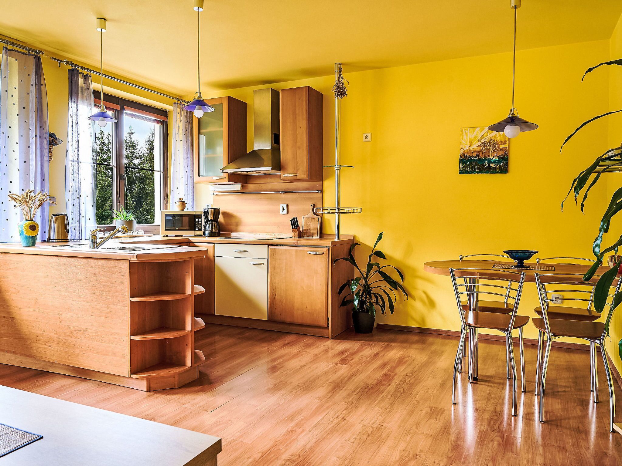 冰箱、微波炉、厨具/餐具