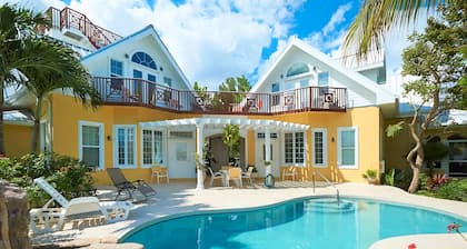 Dream Vacation at Cayman's Award-Winning Shangri-La Bed & Breakfast-OleanderRoom